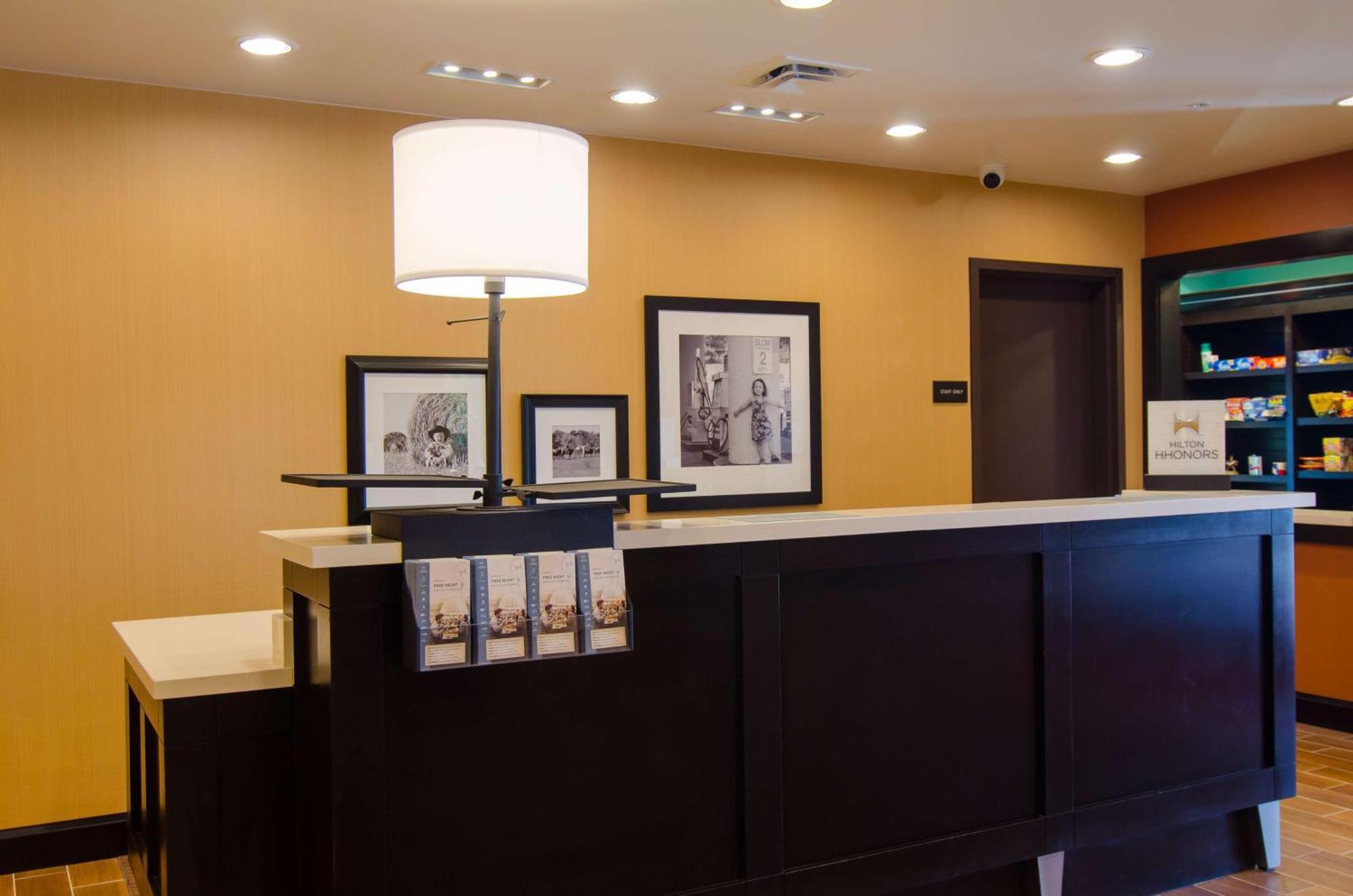 Hampton Inn & Suites Huntsville Εξωτερικό φωτογραφία